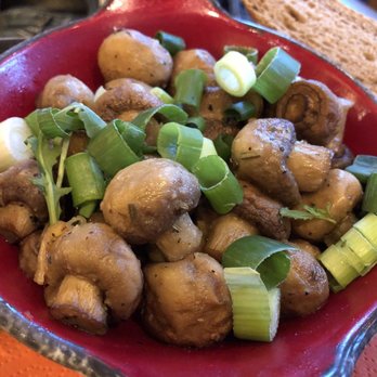 Cafe & Bar Celona - Mushrooms with green onion - Cocktail Bars Near Me - Leer (Ostfriesland), NI