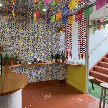 Taqueria El Valiente - the interior of a mexican restaurant - Mexican Near Me - Toronto, Ontario Taqueria El Valiente - the interior of a mexican restaurant - Mexican Near Me - Toronto, Ontario