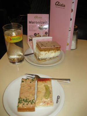 AIDA - Café-Konditorei by null