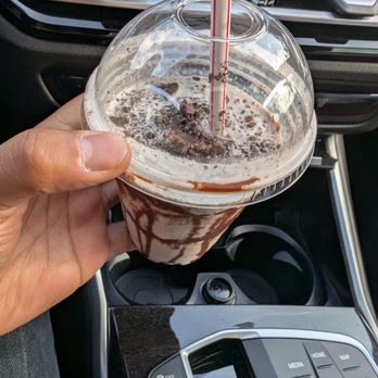 Sign Smash'd Burger - C&C Milkshake - Burgers Near Me - Orange, California