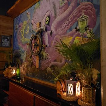 Captain Gregory's - Cocktail Bars Near Me - Alexandria, Virginia
