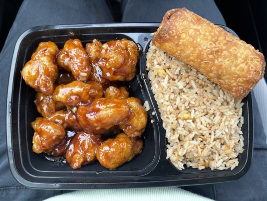 Ting's Chinese Restaurant by null