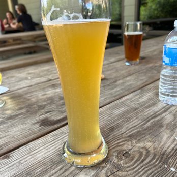 Live Oak Brewing Company - Live Oak, Hefeweizen - Breweries Near Me - Del Valle, Texas Live Oak Brewing Company - Live Oak, Hefeweizen - Breweries Near Me - Del Valle, Texas