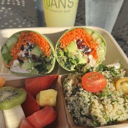 The Swell Deal!!!! I chose Crunchy Kale Wrap for my entree with fruit and quinoa salad as the sides plus a lemonade.