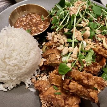 Ahan - Praram Long Song - Laotian Near Me - Madison, Wisconsin Ahan - Praram Long Song - Laotian Near Me - Madison, Wisconsin