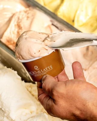 Bacio di Latte | Sawtelle, LA by null