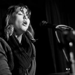 Lea Grant - Performing at The Dark Room in San Francisco 2012