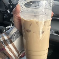 MOVE - Cupcake iced latte (24oz)