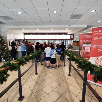 Chick-fil-A - Chicken Shop Near Me - Aventura, Florida