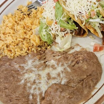 La Hacienda Mexican Restaurant - Two taco plate - Mexican Near Me - Indio, California La Hacienda Mexican Restaurant - Two taco plate - Mexican Near Me - Indio, California