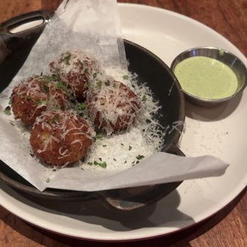 North Italia - Cacio E Pepe Arancini - Pizza Near Me - Irvine, California North Italia - Cacio E Pepe Arancini - Pizza Near Me - Irvine, California