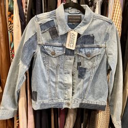 Annie’s Thrift & Vintage