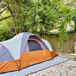 Key Largo Kampground & Marina - Site T16, very spacious! There is room on the right side too for our suv, could have even put another smaller tent