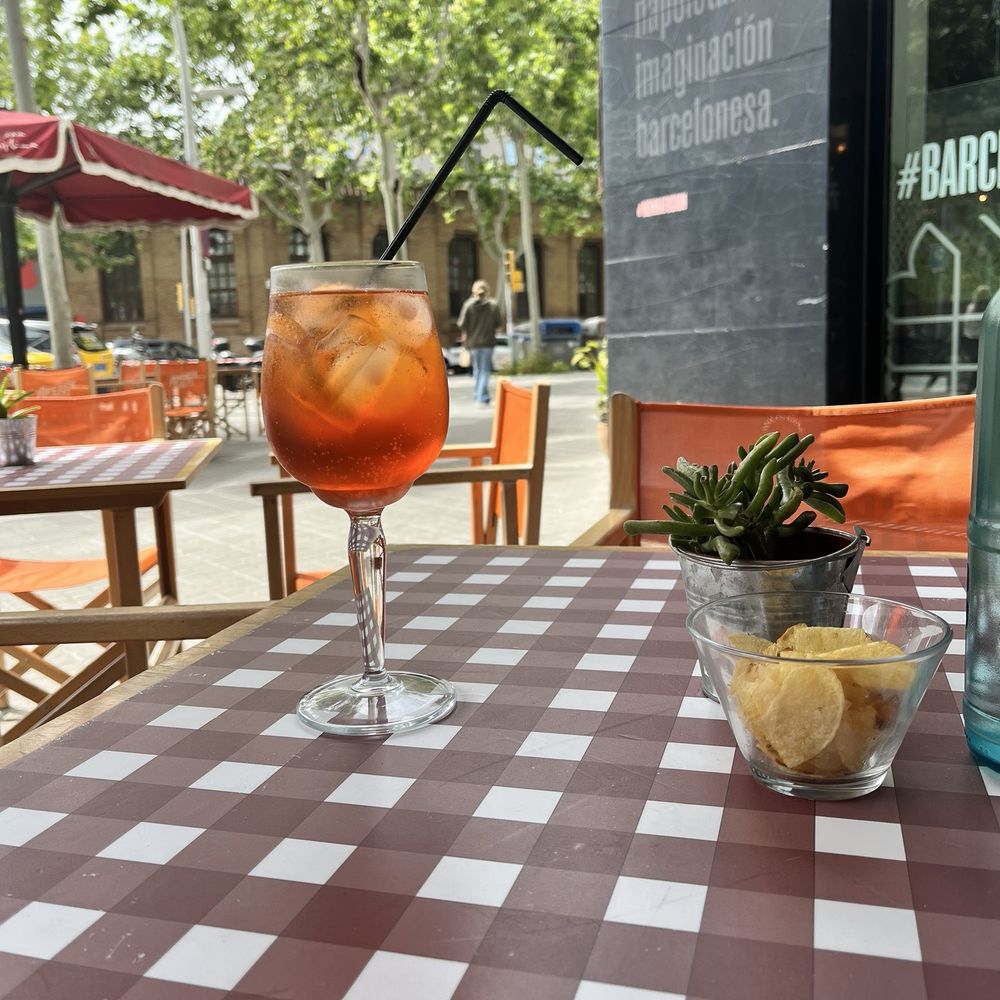 Iaia Cristina - Patio and Drink - Perfect! - Italian Near Me - Barcelona, B Iaia Cristina - Patio and Drink - Perfect! - Italian Near Me - Barcelona, B