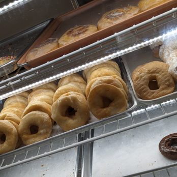 Luke's Donut Shop - Donuts Near Me - Avon, Connecticut Luke's Donut Shop - Donuts Near Me - Avon, Connecticut