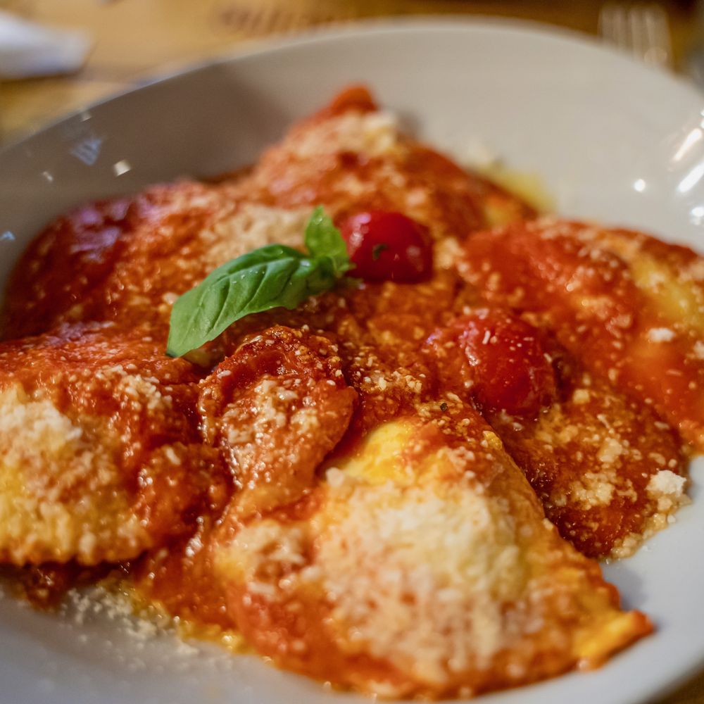 THE BEST 10 Salad Places Trending near P.ZA CAMPO DE' FIORI 16, 00186 ROME,  ITALY - Cantina e Cucina, L'Insalata Ricca, Mariuccia - Updated 2026 - Yelp, image size:1000x1000