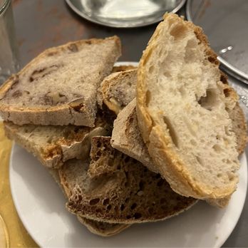 Sorpasso - The walnut bread is the winner among the all. - Italian Near Me - Rome, RM Sorpasso - The walnut bread is the winner among the all. - Italian Near Me - Rome, RM