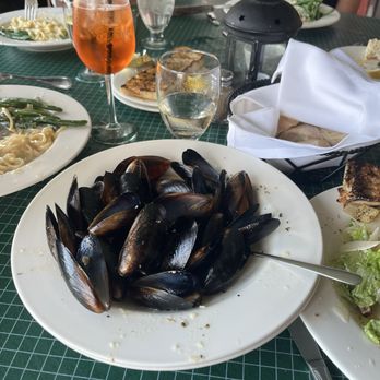 Douglas Lake Bar & Steakhouse - Mussels - Bars Near Me - Pellston, Michigan