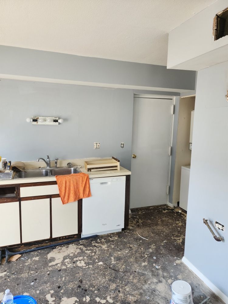 Slide of Cruz Handyman Service