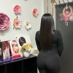 Dominican Divas Beauty Salon