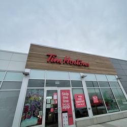Tim Hortons - Outside