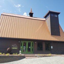 Cairdeas Winery - Just look for the copper top roof