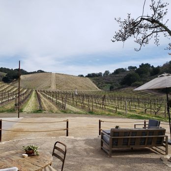 Clos Solène Winery - Wine Tasting Room Near Me - Paso Robles, California