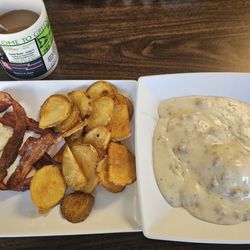 Greens Fork Family Diner - 12.1.24  back for my favorite, consistently a #yum! #ReviewsByRL