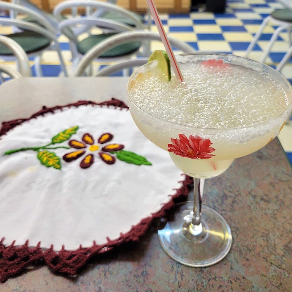 La Casa De Maria - a margarita with a slice of lime - Mexican Near Me - Falun, Alberta La Casa De Maria - a margarita with a slice of lime - Mexican Near Me - Falun, Alberta
