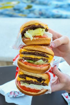 In-N-Out Burger by null