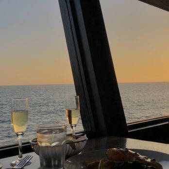 Moonshadows - Seafood Near Me - Malibu, California Moonshadows - Seafood Near Me - Malibu, California