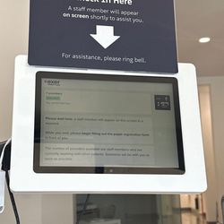 Exer Urgent Care - West Hills - No staff member to help just a screen to wait.