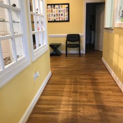 Tri-City Optometric Eye Clinic - Waiting area