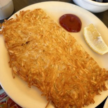 Sweet E's Cafe - Hash browns - so crisp and delicious - Cafes Near Me - Honolulu, Hawaii Sweet E's Cafe - Hash browns - so crisp and delicious - Cafes Near Me - Honolulu, Hawaii