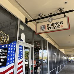 French Toast Cafe - Exterior