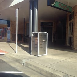 Johnny's Restaurant - The store front