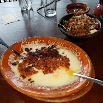 Karnes en Su Jugo - The best queso dip we have ever had. - Mexican Near Me - Tijuana, BCN Karnes en Su Jugo - The best queso dip we have ever had. - Mexican Near Me - Tijuana, BCN
