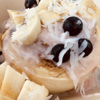 Cinnaholic - Tropical Bliss - Bakeries Near Me - Cypress, Texas