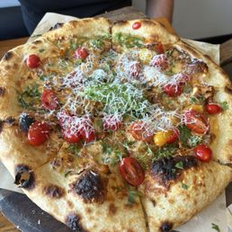 Hatch Chile Honey Chicken pizza Hatch Chile Honey Chicken pizza
