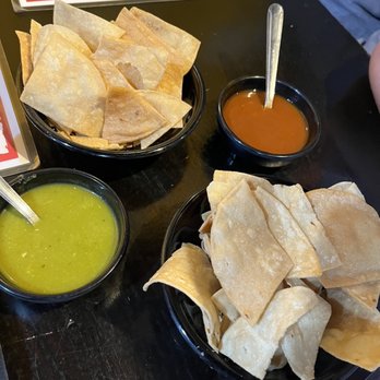 L & J Cafe - Chips and salsa - Mexican Near Me - El Paso, Texas L & J Cafe - Chips and salsa - Mexican Near Me - El Paso, Texas