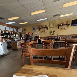 Mi Pueblo - Interior