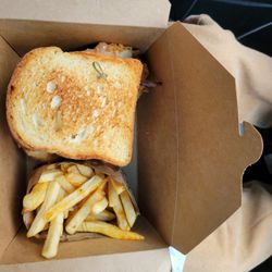 tuvi cafe - C.A.B. sandwich