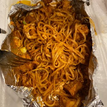 Thai Esane - Vegetable Pad Thai - Thai Near Me - Nashville, Tennessee