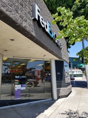 FEDEX OFFICE PRINT & SHIP CENTER - Updated July 2026 - 27 Photos & 177 ...