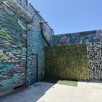 Wynwood Walls - Public Art Near Me - Miami, Florida Wynwood Walls - Public Art Near Me - Miami, Florida