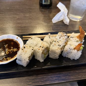 Osaka Sushi & Thai Restaurant - Mexican roll without fish eggs and added cream cheese. - Sushi Bars Near Me - Madeira Beach, Florida Osaka Sushi & Thai Restaurant - Mexican roll without fish eggs and added cream cheese. - Sushi Bars Near Me - Madeira Beach, Florida