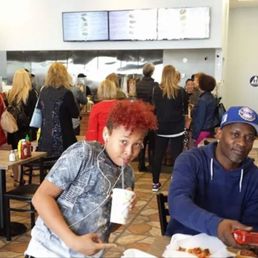 A busy lunchtime! yummy