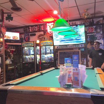 The Shamrock - a pool table in a pub - Pubs Near Me - Huntington, New York The Shamrock - a pool table in a pub - Pubs Near Me - Huntington, New York