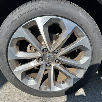 Tire Central - Continental Pure Contact LS - Tires Near Me - San Gabriel, California Tire Central - Continental Pure Contact LS - Tires Near Me - San Gabriel, California