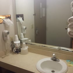 Days Inn - The vanity.